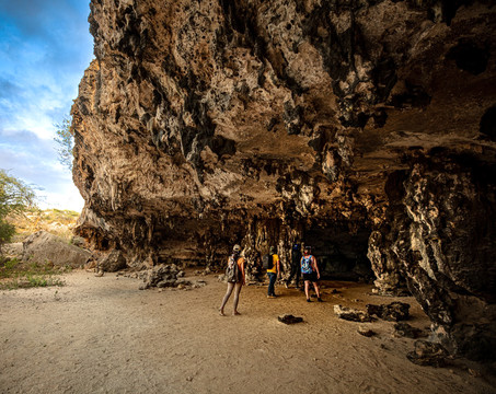 Bonaire caves